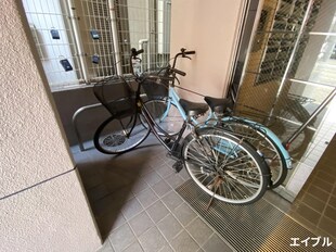 アリビラ平尾の物件外観写真